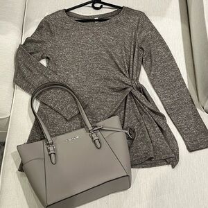 Women’s Elegant Long Sleeve Knit Top Grey